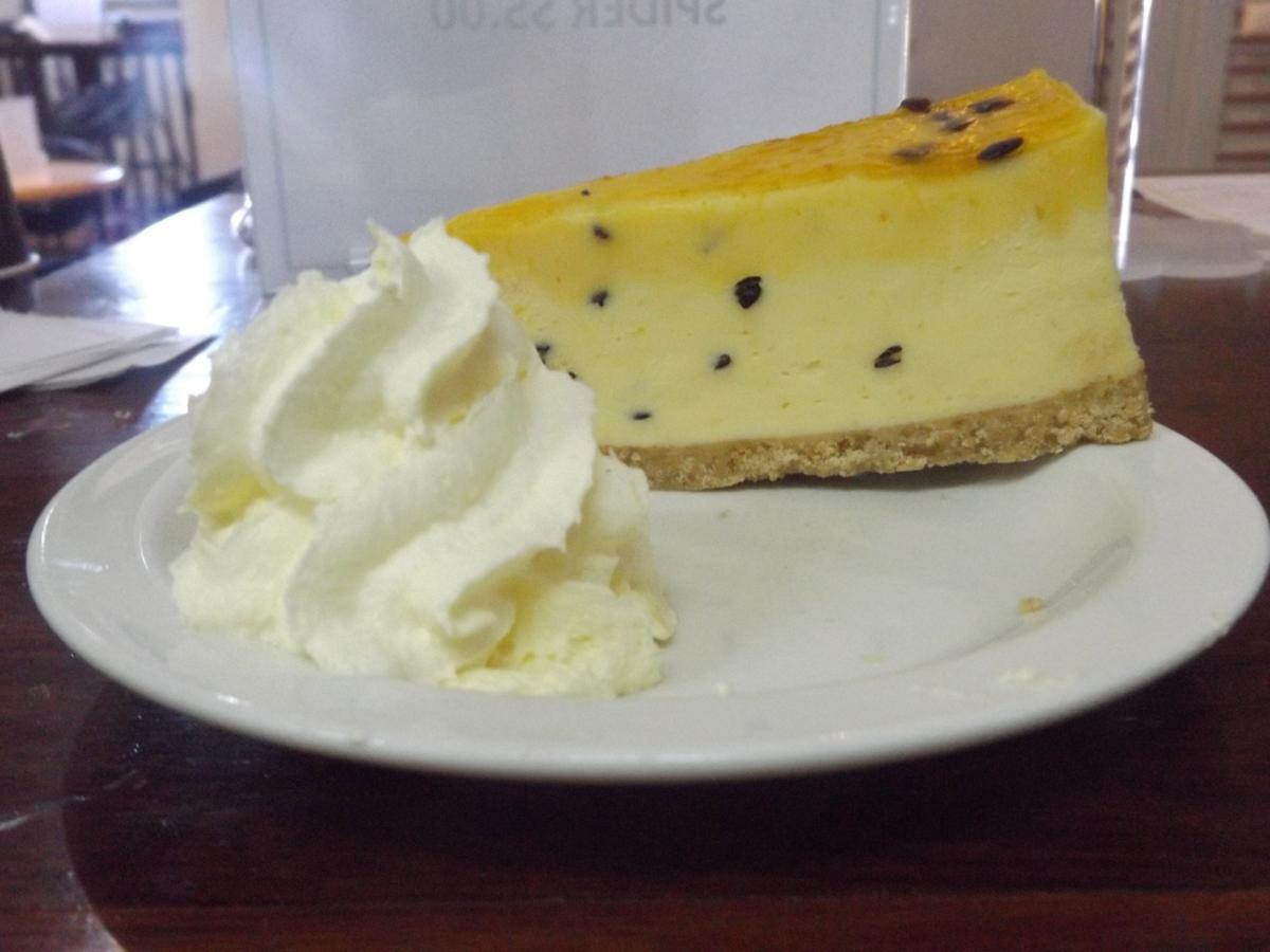 Queen Of The Murchison Guest House & Cafe Cue Экстерьер фото